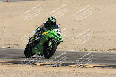 media/Oct-02-2025-Racers Edge (Thu) [[2c91cb6ab3]]/2-A Group/Session 5-Turn 12 (130pm)/